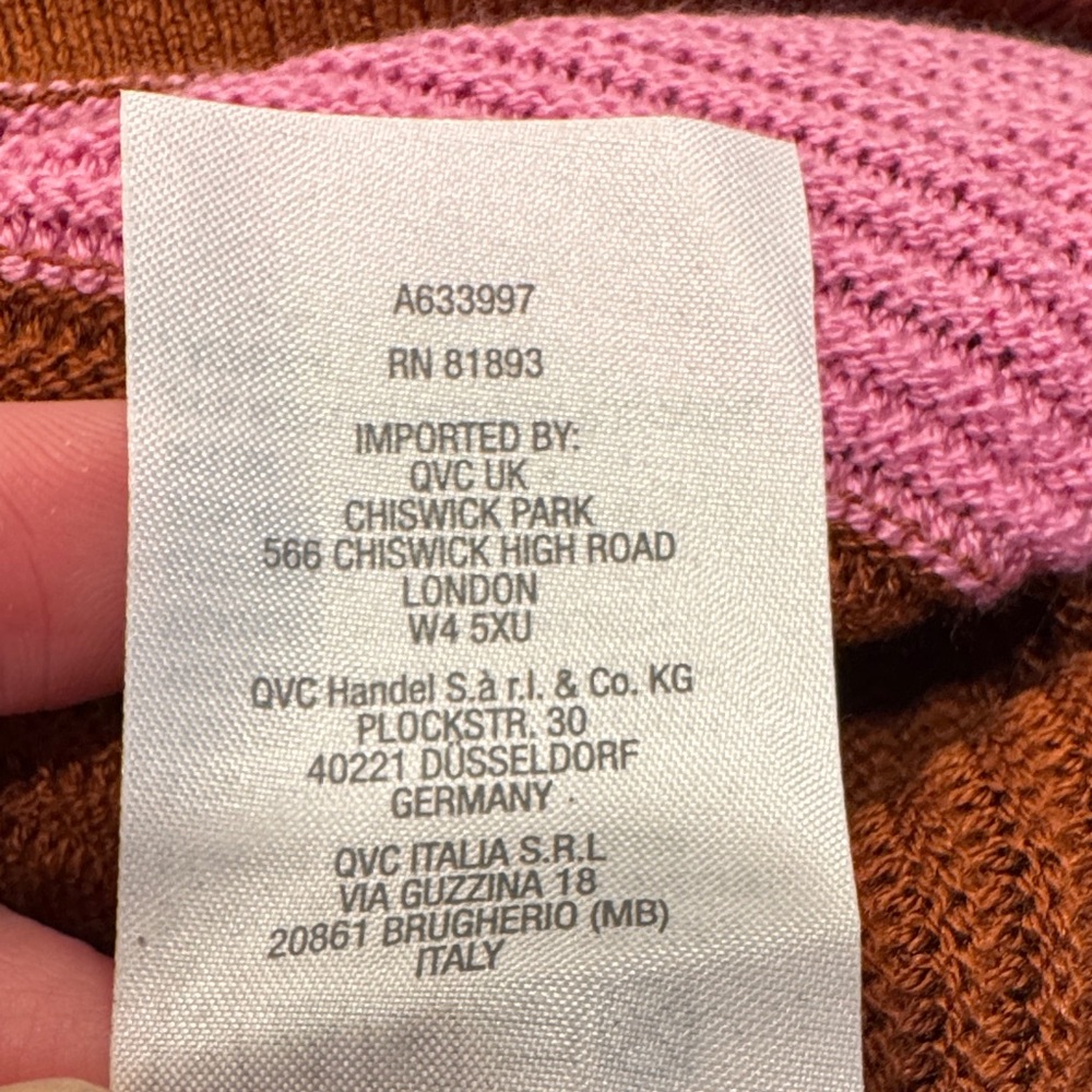 Zuda Eco Vero Color Blocked Sweater w/ Side Seam Zippers. Size Large - Picture 11 of 11